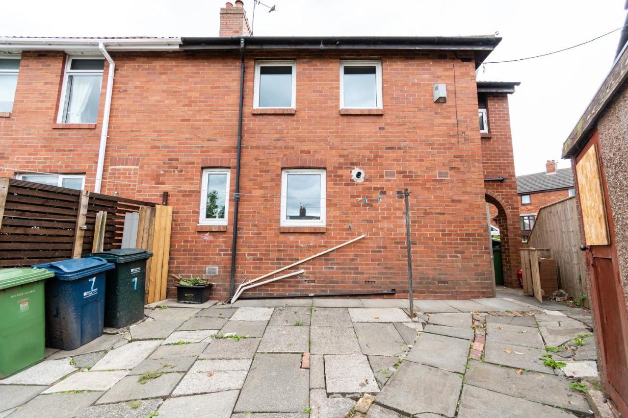 Greenbourne - 4 Bedrooms Sleeps 8 Free Parking Gateshead Eksteriør bilde