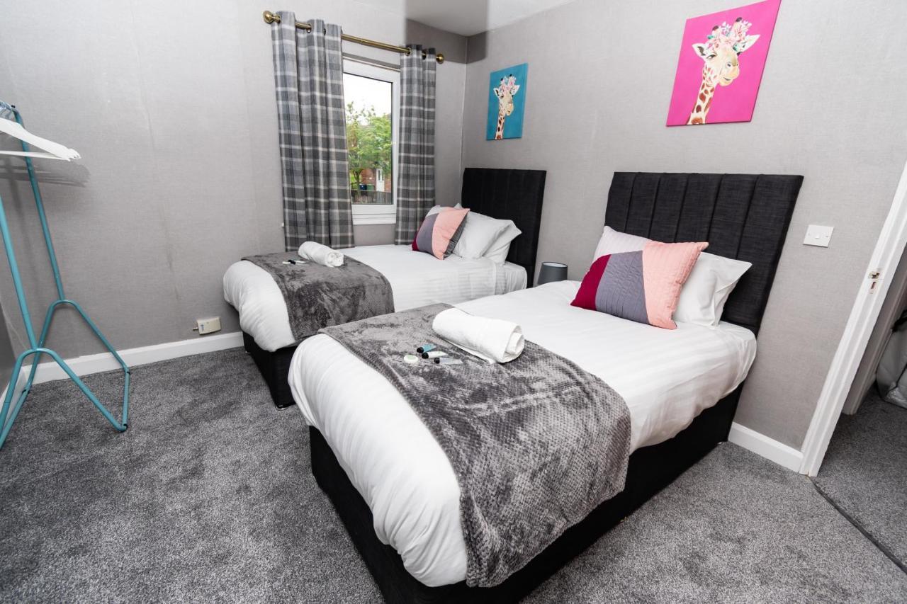 Greenbourne - 4 Bedrooms Sleeps 8 Free Parking Gateshead Eksteriør bilde